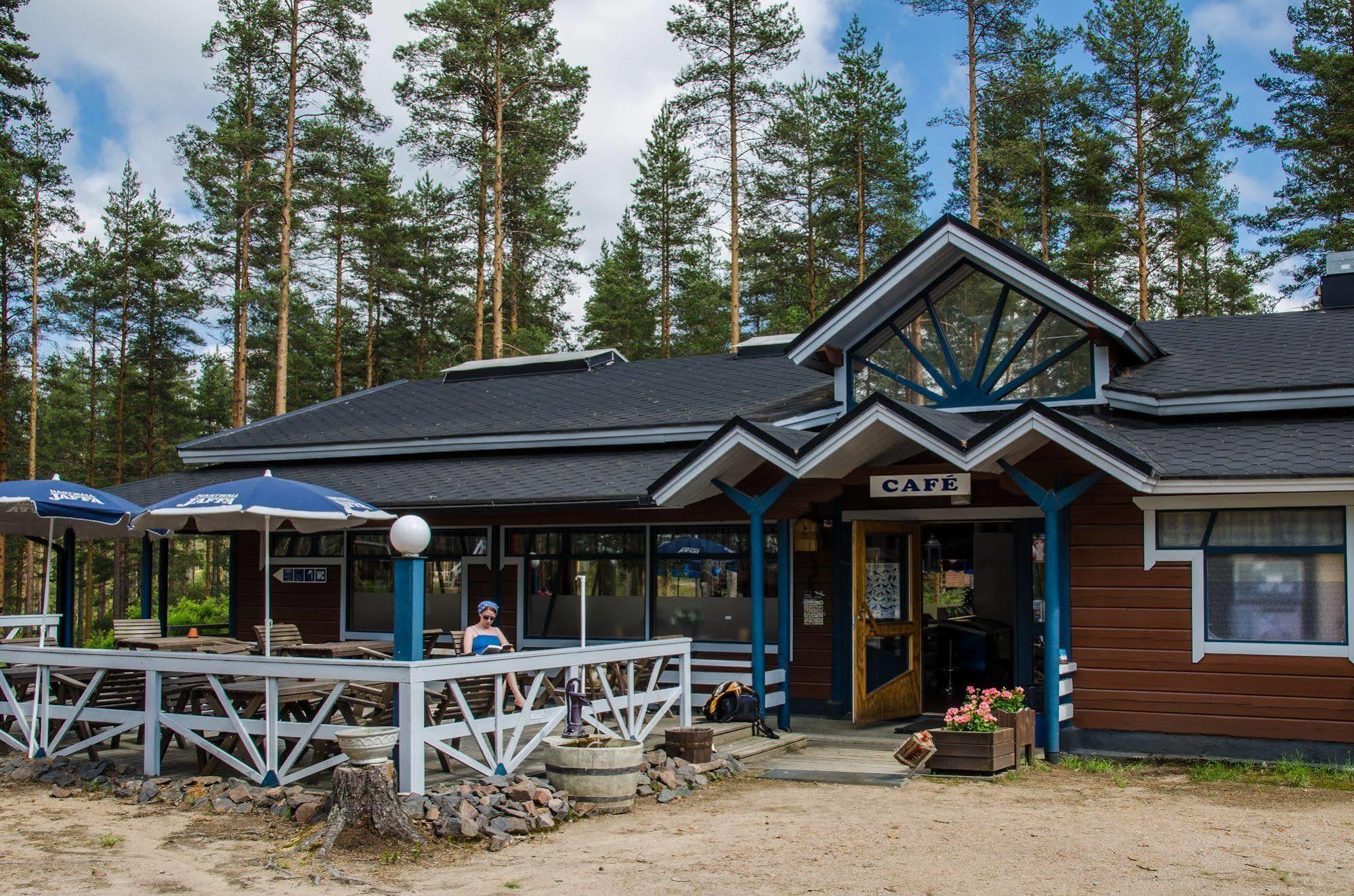 Ahvenlampi Camping Saarijärvi Exterior foto